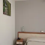 Marta Hotel 2*