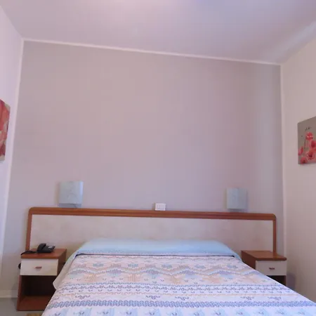 Marta Hotel